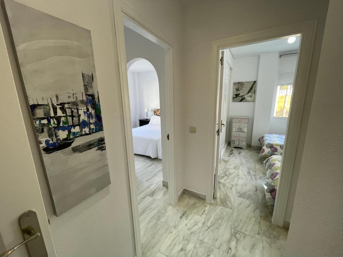 Residencial Las Flores マルベーリャ エクステリア 写真